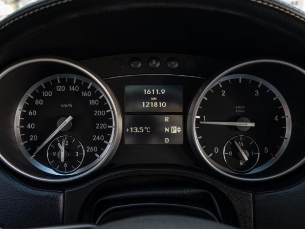 Mercedes-Benz M-Класс II (W164) Рестайлинг с пробегом 2011 года, цена 2 190 000 рублей, 121810 км, внедорожник, Автокод Объявления
