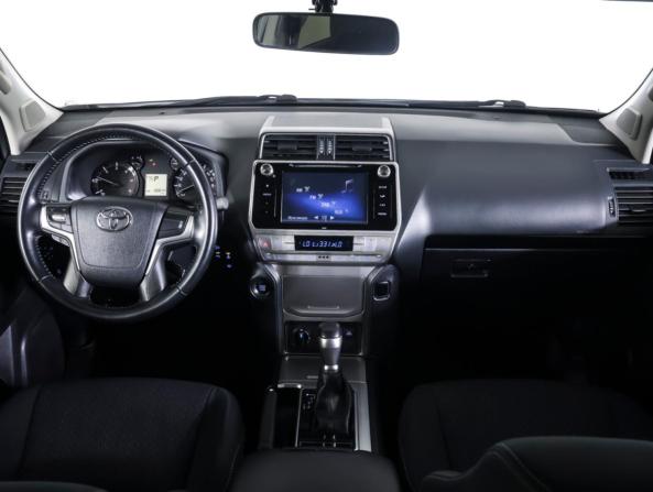 Toyota Land Cruiser Prado 150 Series Рестайлинг 2 с пробегом 2019 года, цена 4 950 000 рублей, 100673 км, внедорожник, Автокод Объявления