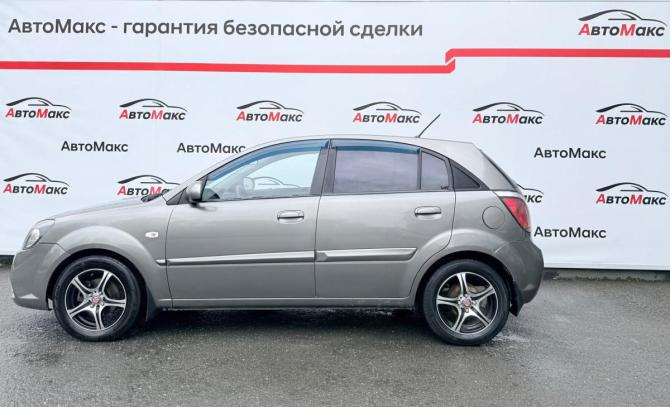 Kia Rio II Рестайлинг с пробегом 2010 года, цена 540 000 рублей, 174882 км, хэтчбек, Автокод Объявления