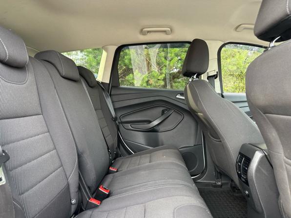 Ford Kuga II с пробегом 2015 года, цена 1 059 000 рублей, 242154 км, внедорожник, Автокод Объявления