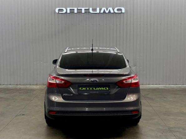Ford Focus III с пробегом 2013 года, цена 897 000 рублей, 146335 км, седан, Автокод Объявления