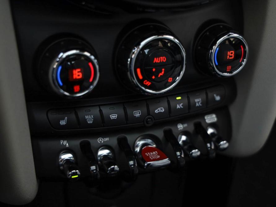 Mini Hatch III (F55/F56) Рестайлинг Санкт-Петербург  - изображение 20
