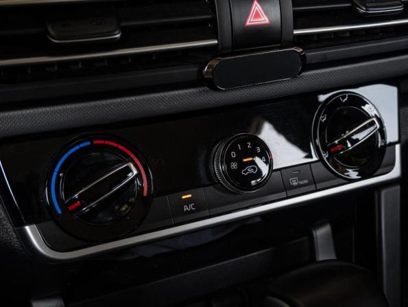 Kia Seltos I с пробегом 2021 года, цена 1 900 000 рублей, 98480 км, внедорожник, Автокод Объявления