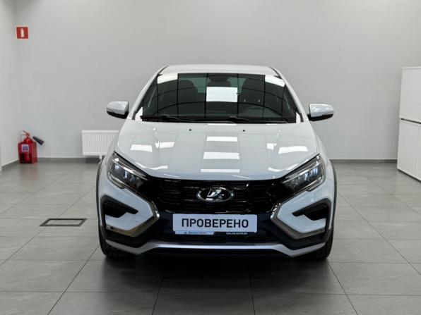 Lada (ВАЗ) Vesta I Рестайлинг (NG) с пробегом 2023 года, цена 1 299 000 рублей, 46000 км, седан, Автокод Объявления