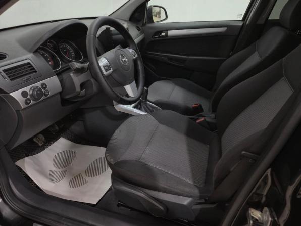 Opel Astra H Рестайлинг с пробегом 2011 года, цена 620 000 рублей, 171820 км, универсал, Автокод Объявления