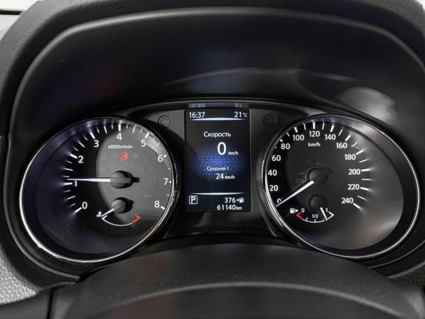 Nissan Qashqai II с пробегом 2018 года, цена 1 648 300 рублей, 61078 км, внедорожник, Автокод Объявления