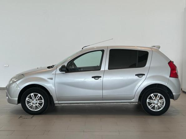 Renault Sandero I с пробегом 2014 года, цена 659 000 рублей, 180800 км, хэтчбек, Автокод Объявления