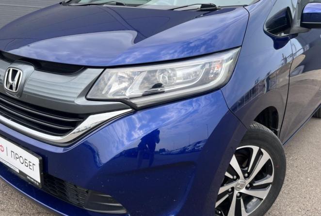 Honda Freed II с пробегом 2017 года, цена 1 270 000 рублей, 163953 км, компактвэн, Автокод Объявления