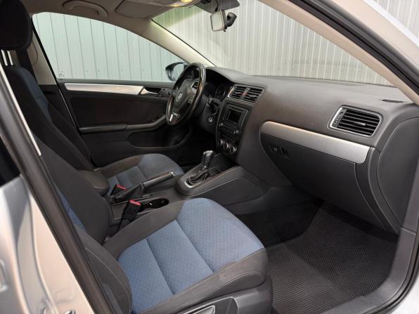 Volkswagen Jetta VI с пробегом 2013 года, цена 1 280 000 рублей, 116349 км, седан, Автокод Объявления
