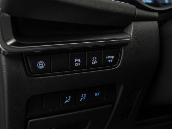 Mazda 3 IV (BP) с пробегом 2023 года, цена 2 790 000 рублей, 11267 км, седан, Автокод Объявления