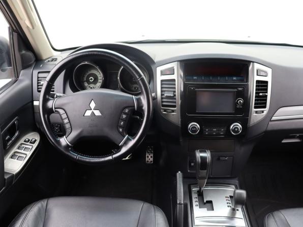 Mitsubishi Pajero IV Рестайлинг 2 с пробегом 2014 года, цена 2 599 000 рублей, 145107 км, внедорожник, Автокод Объявления