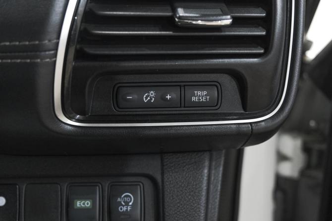 Nissan Serena V (C27) с пробегом 2017 года, цена 1 869 000 рублей, 136000 км, минивэн, Автокод Объявления