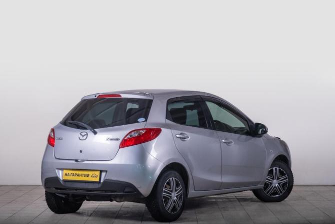 Mazda Demio III (DE) с пробегом 2007 года, цена 589 000 рублей, 158000 км, хэтчбек, Автокод Объявления