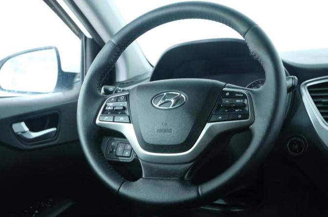 Hyundai Solaris II с пробегом 2019 года, цена 1 449 000 рублей, 128000 км, седан, Автокод Объявления