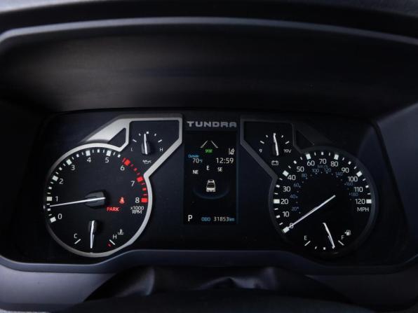 Toyota Tundra III с пробегом 2022 года, цена 7 580 000 рублей, 31852 км, offers.body_type.unknown, Автокод Объявления