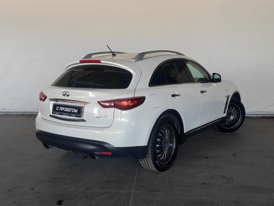 Infiniti QX70 Москва  - изображение 6