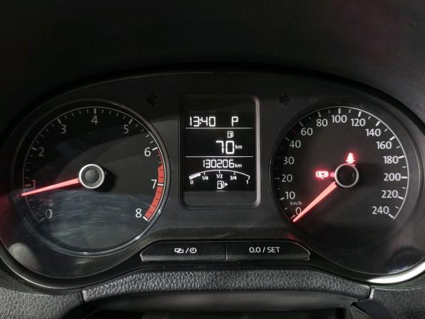 Volkswagen Polo V Рестайлинг с пробегом 2017 года, цена 1 380 000 рублей, 130205 км, седан, Автокод Объявления