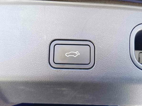 Geely Atlas II с пробегом 2024 года, цена 2 954 995 рублей, 32045 км, внедорожник, Автокод Объявления