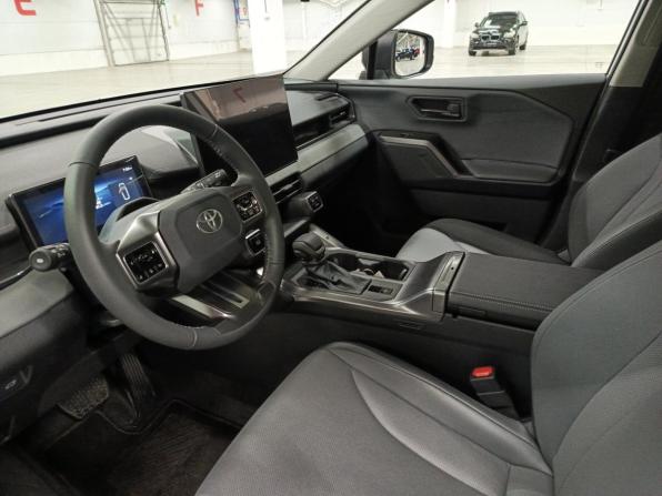 Toyota RAV4 VI (XA60) с пробегом 2025 года, цена 4 389 000 рублей, 56 км, внедорожник, Автокод Объявления