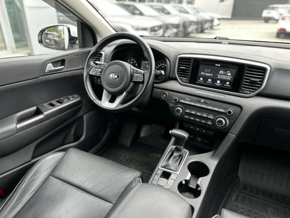 Kia Sportage IV Рестайлинг с пробегом 2019 года, цена 2 169 000 рублей, 52000 км, внедорожник, Автокод Объявления