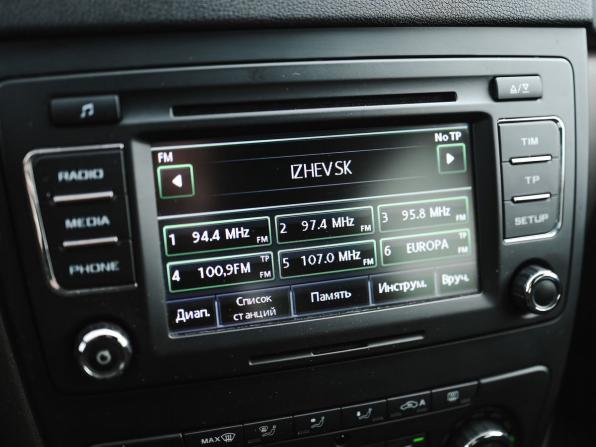 Skoda Yeti I Рестайлинг с пробегом 2014 года, цена 1 699 000 рублей, 141250 км, внедорожник, Автокод Объявления