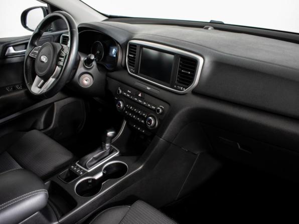 Kia Sportage IV Рестайлинг с пробегом 2021 года, цена 2 700 000 рублей, 49000 км, внедорожник, Автокод Объявления