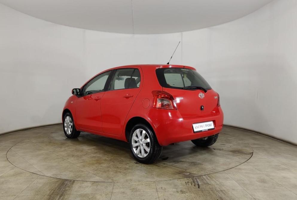 Toyota Yaris II Волгоград  - изображение 7