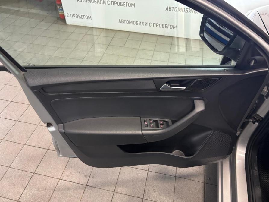 Volkswagen Polo VI Санкт-Петербург  - изображение 14