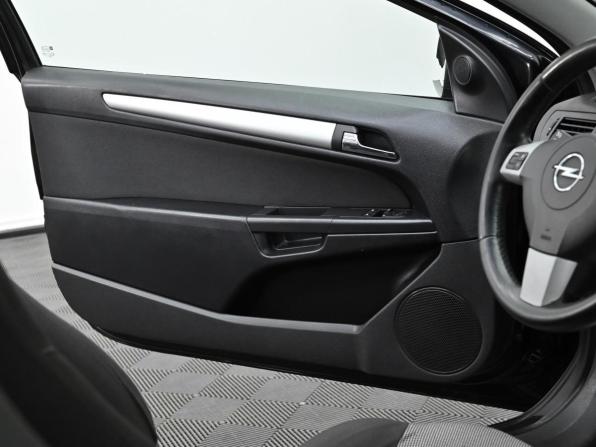 Opel Astra H Рестайлинг с пробегом 2009 года, цена 329 000 рублей, 154000 км, хэтчбек, Автокод Объявления