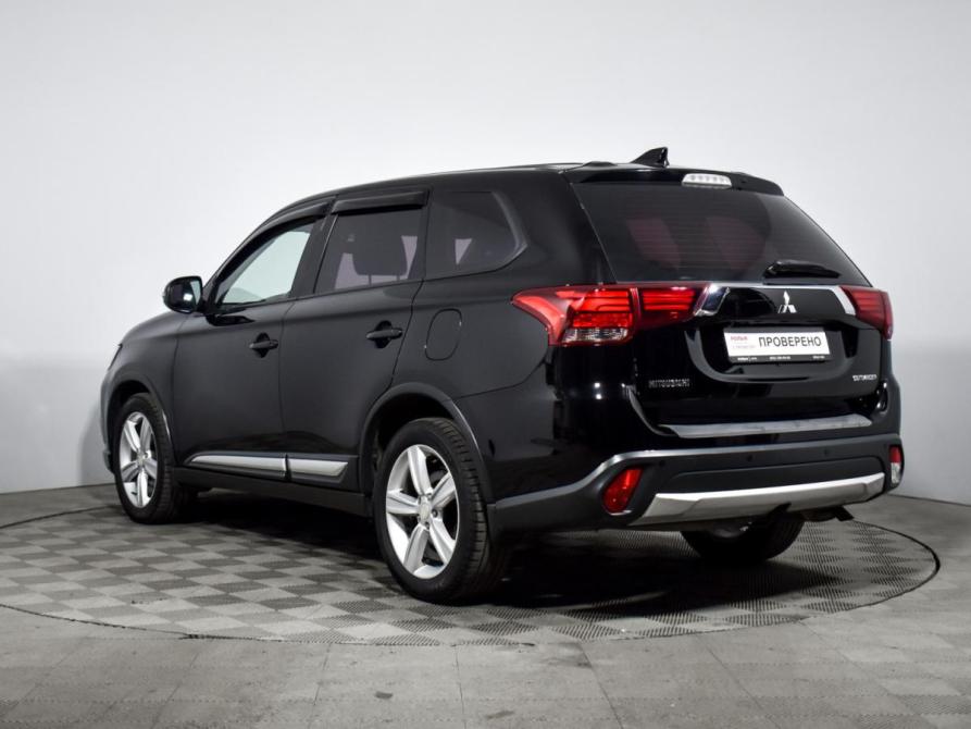 Mitsubishi Outlander III Рестайлинг 2 Санкт-Петербург  - изображение 8