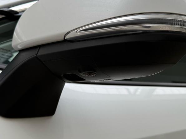 Toyota RAV4 V (XA50) с пробегом 2021 года, цена 3 425 000 рублей, 104591 км, внедорожник, Автокод Объявления