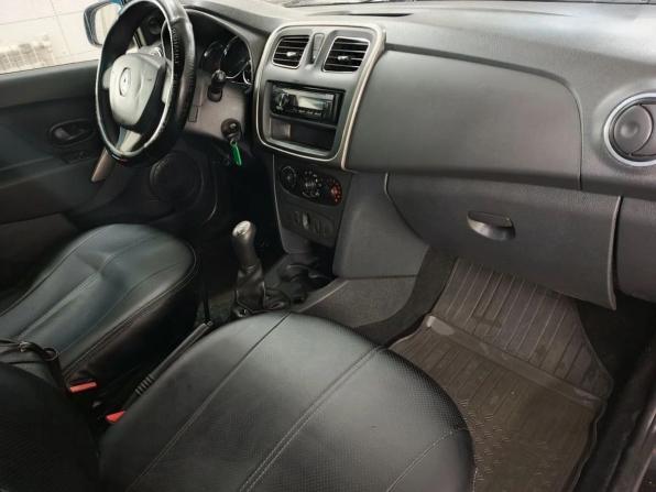 Renault Logan II с пробегом 2017 года, цена 479 000 рублей, 324704 км, седан, Автокод Объявления