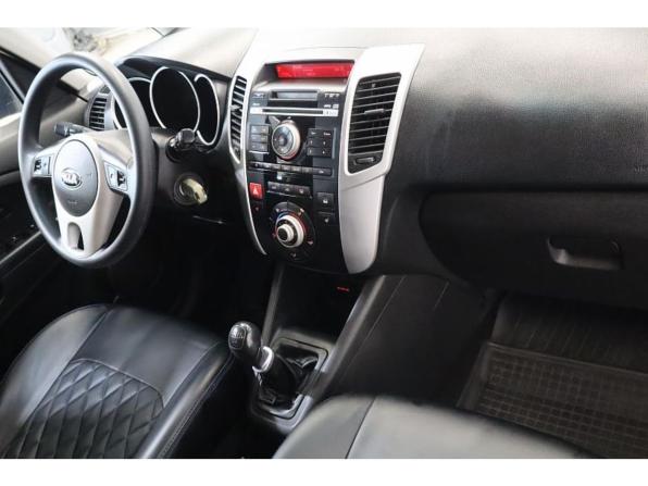 Kia Venga I с пробегом 2013 года, цена 735 000 рублей, 191600 км, компактвэн, Автокод Объявления