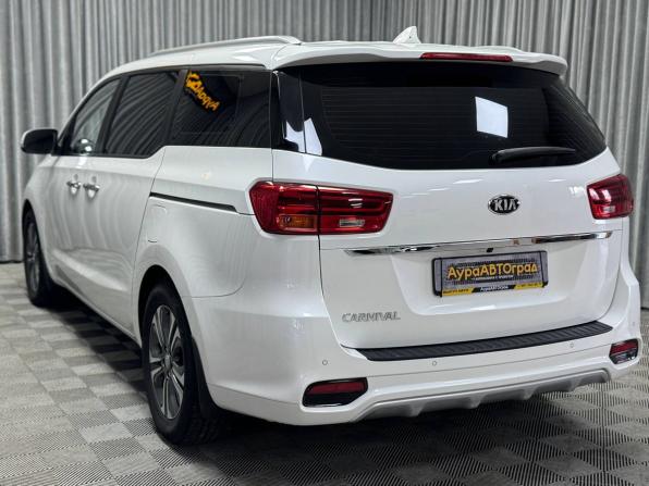 Kia Carnival III с пробегом 2019 года, цена 2 850 000 рублей, 165226 км, минивэн, Автокод Объявления