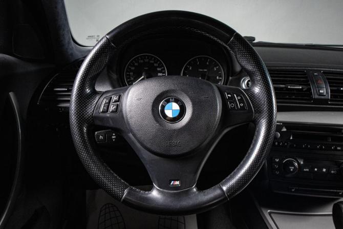 BMW 1 серии I (E81/E82/E87/E88) с пробегом 2006 года, цена 749 000 рублей, 307038 км, хэтчбек, Автокод Объявления