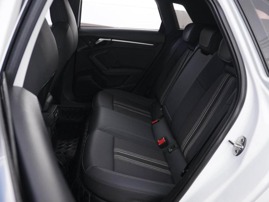 Audi A3 IV (8Y) Москва  - изображение 9