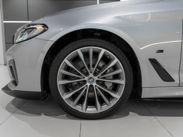 BMW 5 серии VII (G30/G31/G38) Рестайлинг с пробегом 2021 года, цена 4 500 000 рублей, 99701 км, седан, Автокод Объявления