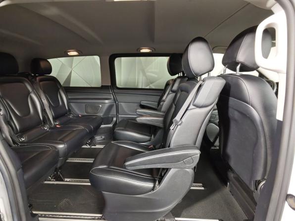 Mercedes-Benz V-Класс III (W447) Рестайлинг с пробегом 2020 года, цена 3 545 000 рублей, 193713 км, минивэн, Автокод Объявления