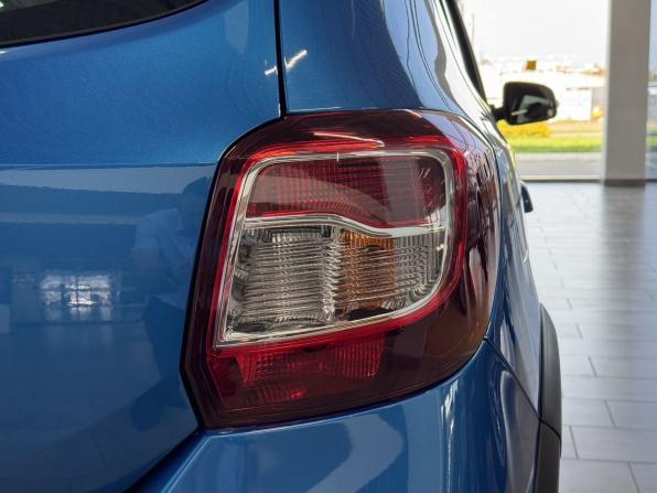 Renault Sandero II Рестайлинг с пробегом 2020 года, цена 1 410 000 рублей, 9211 км, хэтчбек, Автокод Объявления