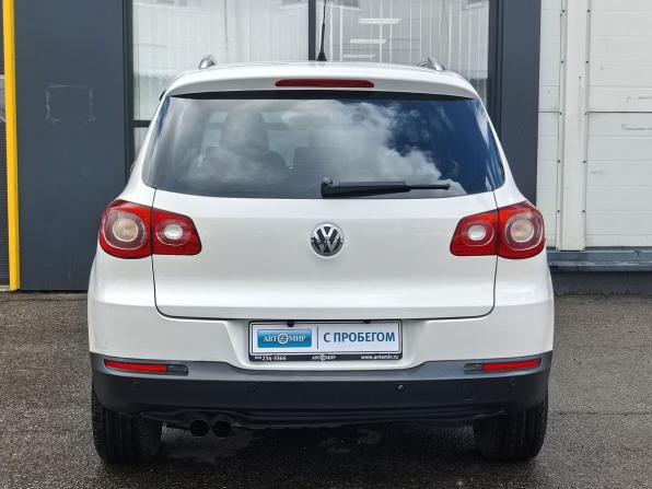 Volkswagen Tiguan I с пробегом 2009 года, цена 950 000 рублей, 226260 км, внедорожник, Автокод Объявления