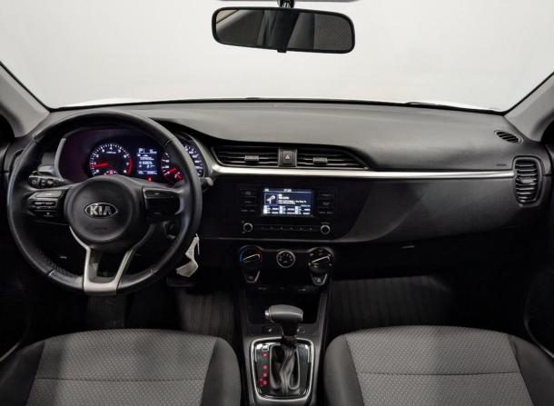 Kia Rio IV Рестайлинг с пробегом 2021 года, цена 1 725 000 рублей, 26347 км, седан, Автокод Объявления