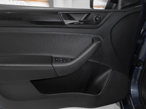 Skoda Rapid II с пробегом 2021 года, цена 1 850 000 рублей, 76674 км, лифтбек, Автокод Объявления