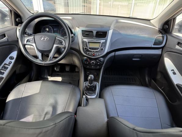 Hyundai Solaris I с пробегом 2011 года, цена 618 000 рублей, 170000 км, хэтчбек, Автокод Объявления