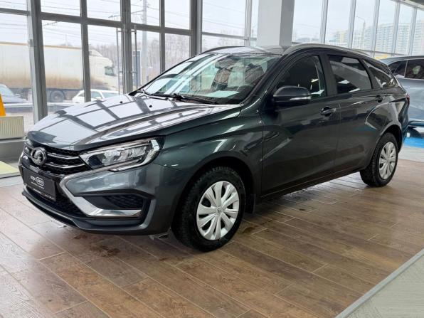 Lada (ВАЗ) Vesta I Рестайлинг (NG) с пробегом 2024 года, цена 1 247 000 рублей, 9300 км, универсал, Автокод Объявления