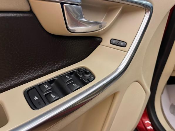 Volvo XC60 I с пробегом 2013 года, цена 1 599 000 рублей, 263000 км, внедорожник, Автокод Объявления
