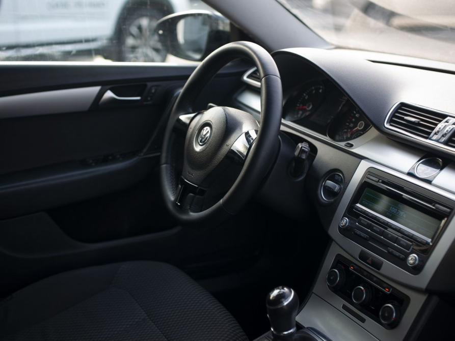 Volkswagen Passat B7 Курган  - изображение 13