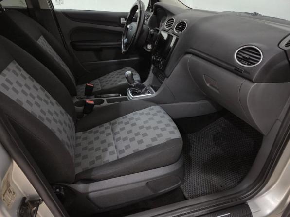 Ford Focus II с пробегом 2007 года, цена 400 000 рублей, 231525 км, хэтчбек, Автокод Объявления