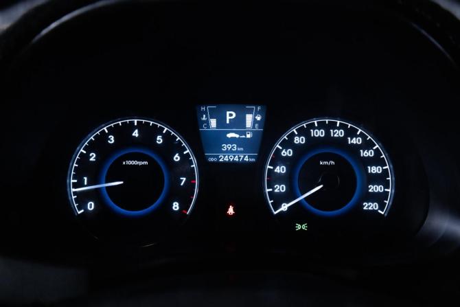Hyundai Solaris I с пробегом 2012 года, цена 600 000 рублей, 249473 км, седан, Автокод Объявления