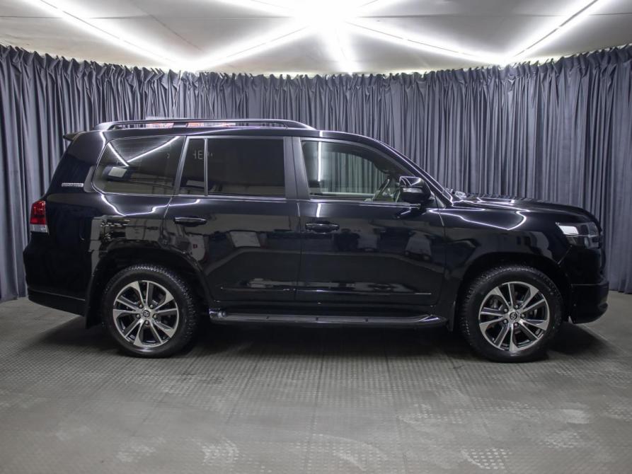 Toyota Land Cruiser 200 Series Рестайлинг 2 Москва  - изображение 4