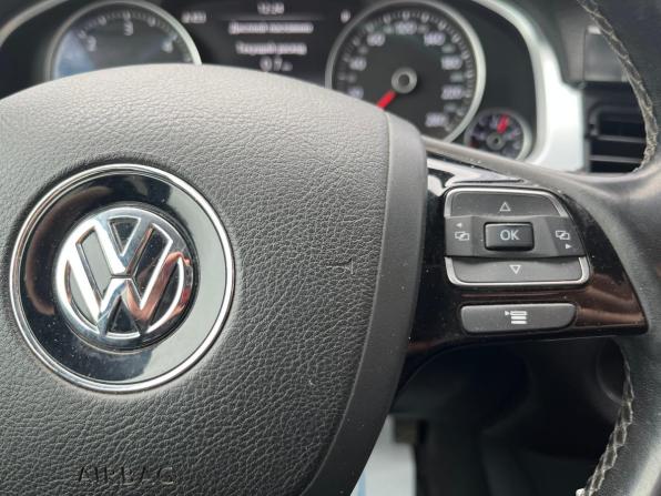 Volkswagen Touareg II с пробегом 2011 года, цена 2 220 000 рублей, 199306 км, внедорожник, Автокод Объявления